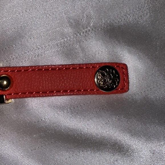 🚨 FASHION STATEMENT BRACELET🚨 - Picture 2 of 2